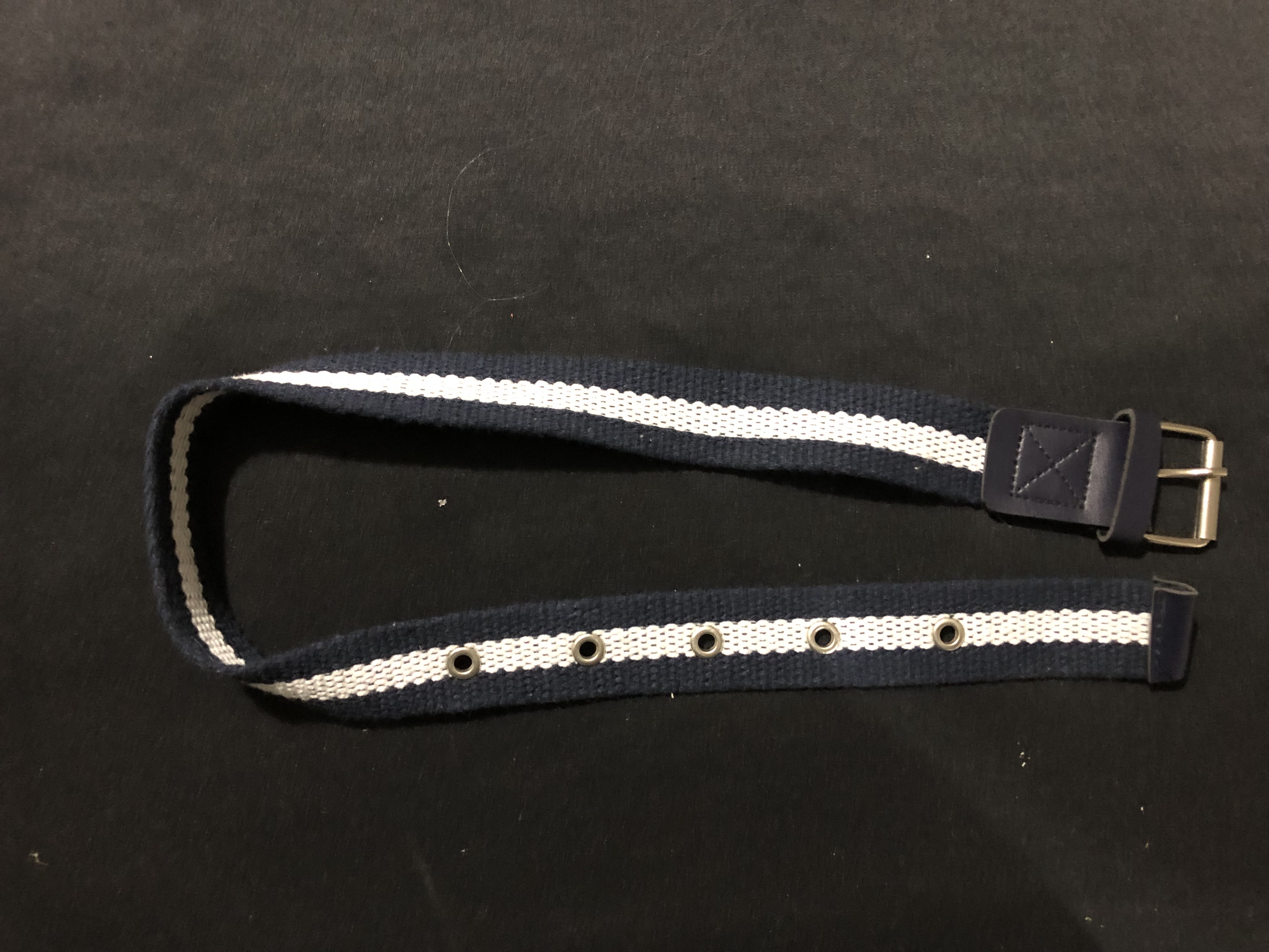 LACİVET DOKUMA BEYAZ TEK ÇİZĞİ DESENLİ KEMER